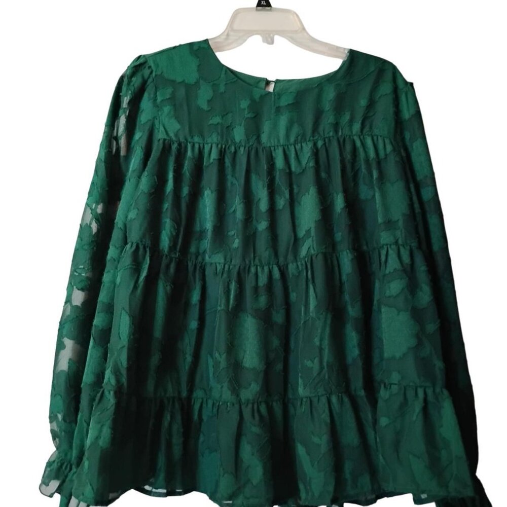 Green Tiered Floral Embroidered Puffy Long Sleeve Blouse